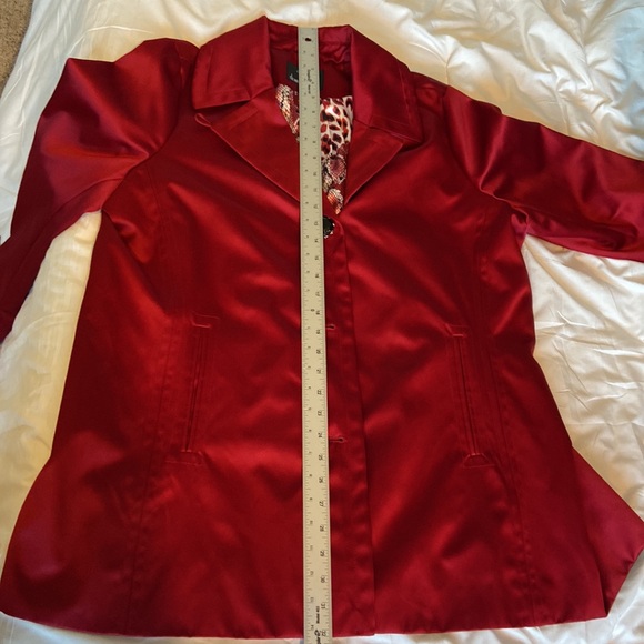 Dennis by Dennis Basso Women’s Red Spring Coat Size Large Festive color, EUC. - Picture 13 of 17